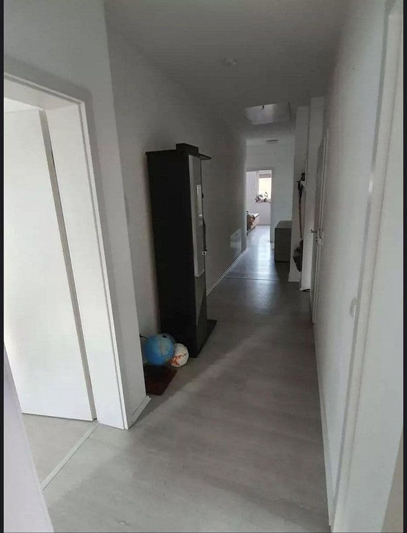 Prenájom bytu 4-izbový 125 m², Salzelmener Str.5/1, Bad Rappenau, Bádensko-Wurttembersko Prenájom bytu 4-izbový 125 m², Salzelmener Str.5/1, Bad Rappenau, Bádensko-Wurttembersko