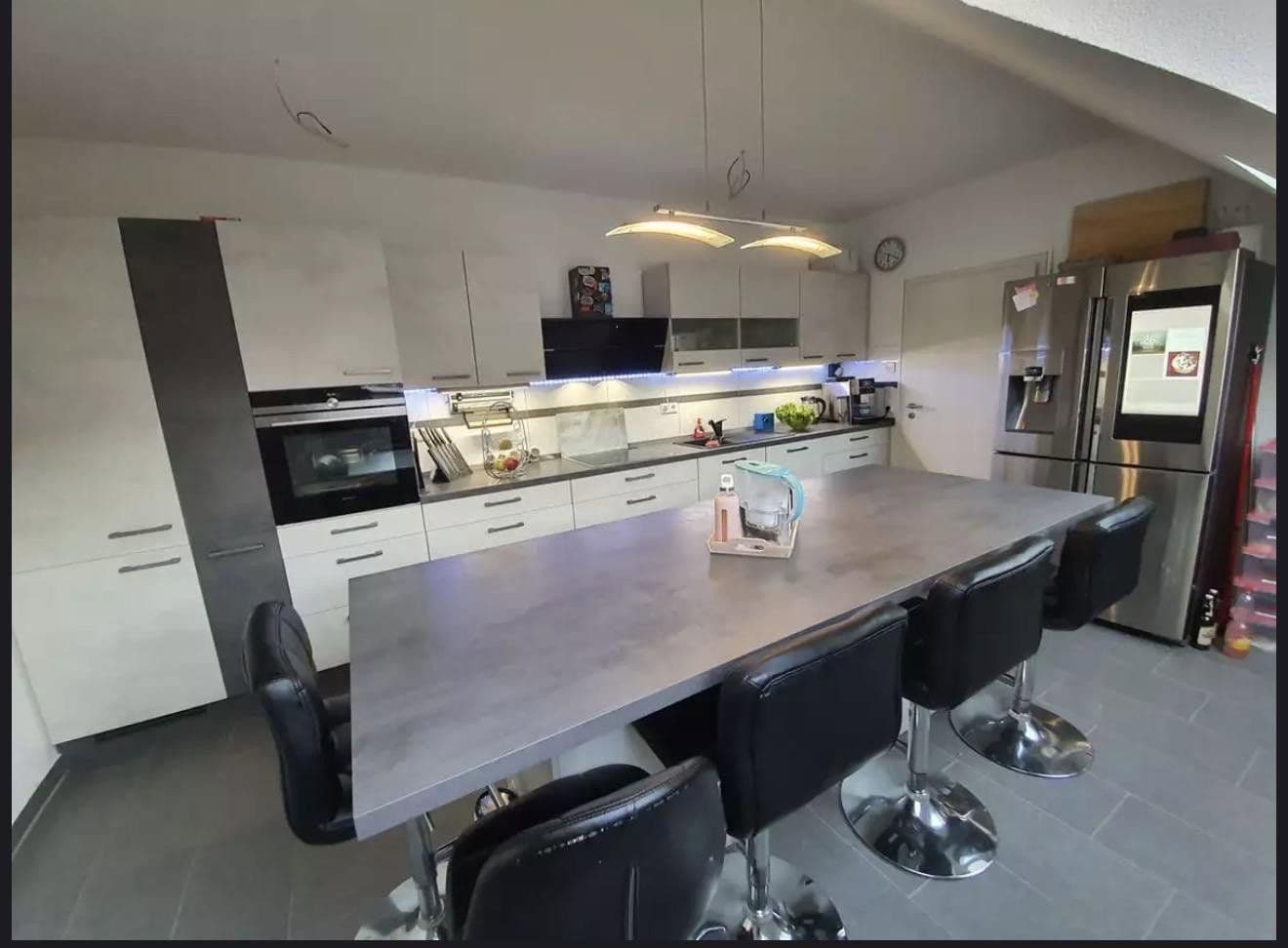 Prenájom bytu 4-izbový 125 m², Salzelmener Str.5/1, Bad Rappenau, Bádensko-Wurttembersko Prenájom bytu 4-izbový 125 m², Salzelmener Str.5/1, Bad Rappenau, Bádensko-Wurttembersko