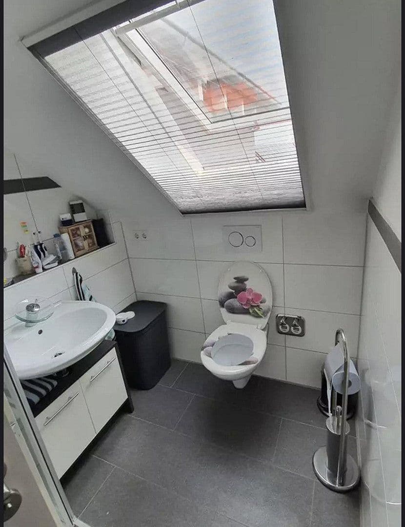 Prenájom bytu 4-izbový 125 m², Salzelmener Str.5/1, Bad Rappenau, Bádensko-Wurttembersko Prenájom bytu 4-izbový 125 m², Salzelmener Str.5/1, Bad Rappenau, Bádensko-Wurttembersko