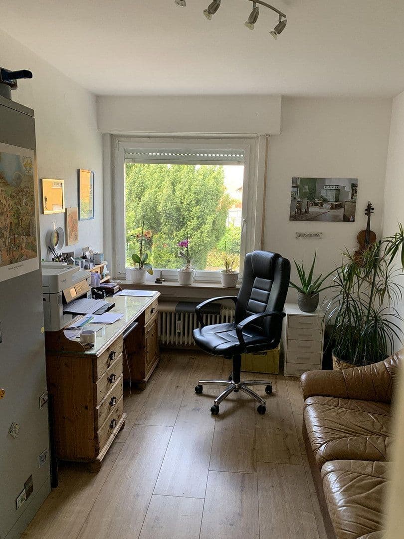 Predaj bytu 3-izbový 100 m², Weinstadt, Bádensko-Wurttembersko Predaj bytu 3-izbový 100 m², Weinstadt, Bádensko-Wurttembersko