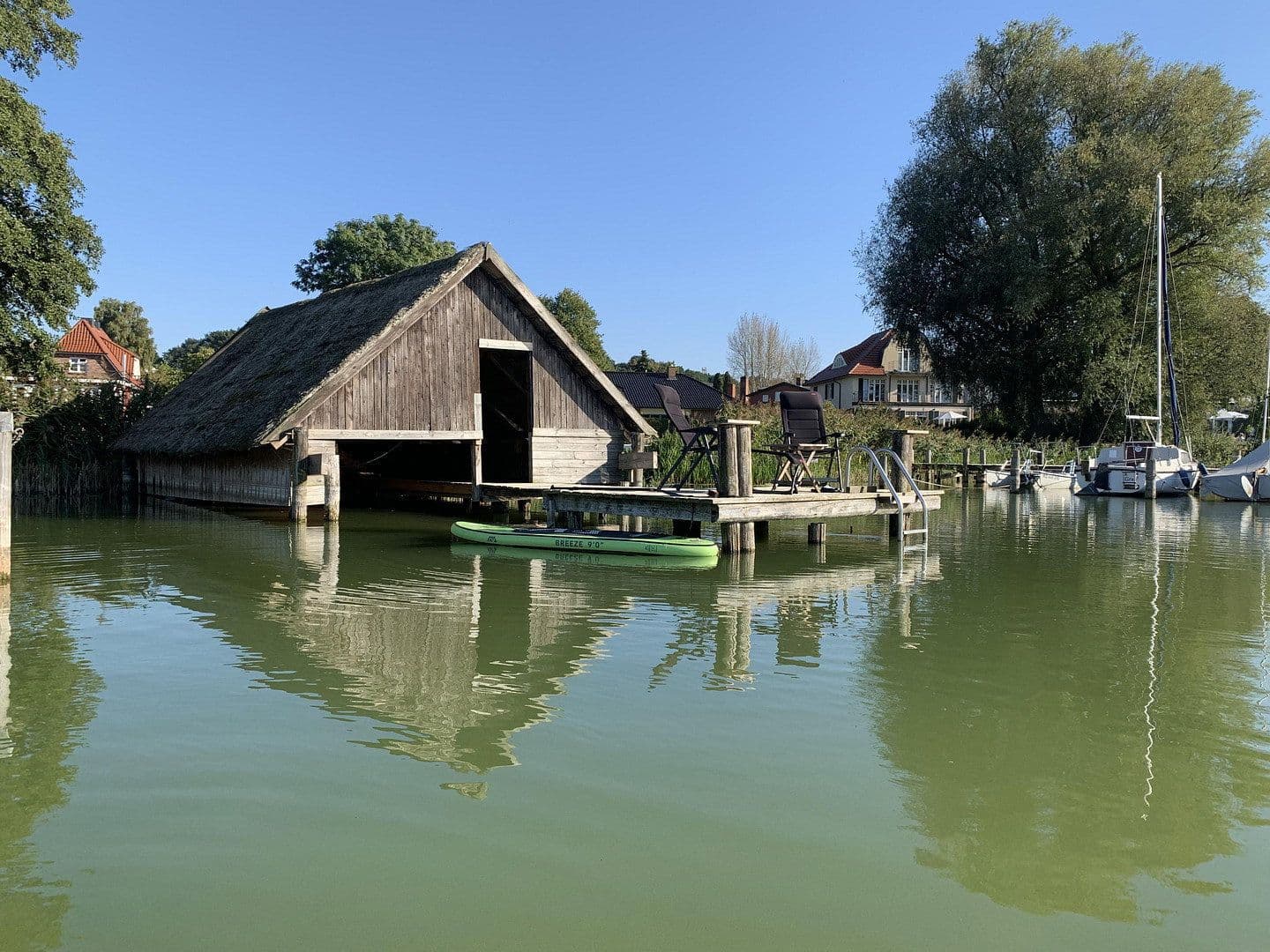Predaj domu 186 m², pozemek 1.762 m², Bosau, Šlezvicko-Holštajnsko Predaj domu 186 m², pozemek 1.762 m², Bosau, Šlezvicko-Holštajnsko