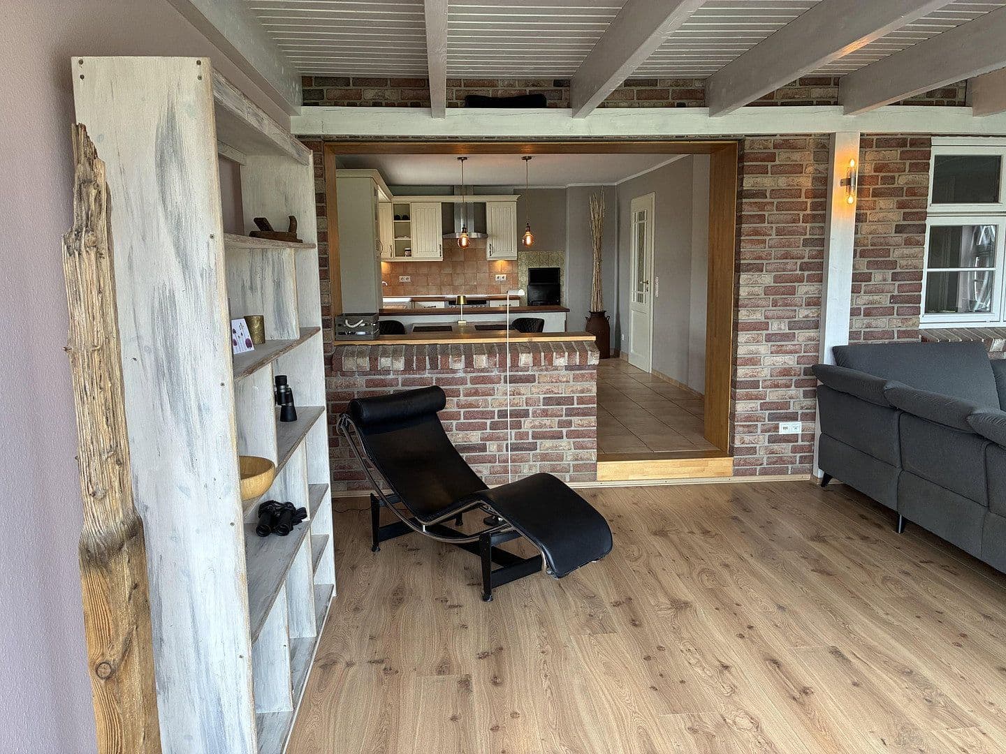Predaj domu 186 m², pozemek 1.762 m², Bosau, Šlezvicko-Holštajnsko Predaj domu 186 m², pozemek 1.762 m², Bosau, Šlezvicko-Holštajnsko
