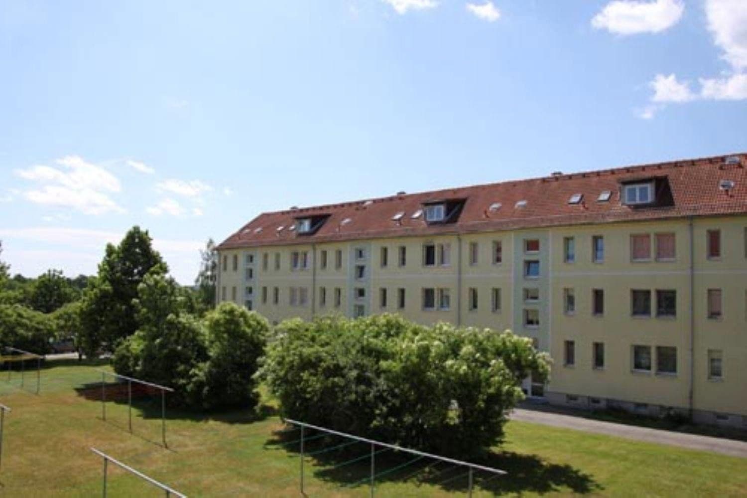Prenájom bytu 3-izbový 56 m², Bergmannsring 12, Meuselwitz, Durínsko Prenájom bytu 3-izbový 56 m², Bergmannsring 12, Meuselwitz, Durínsko
