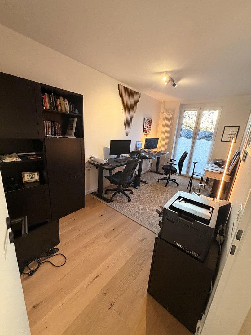 Predaj domu 130 m², pozemek 130 m², München, Bavorsko Predaj domu 130 m², pozemek 130 m², München, Bavorsko