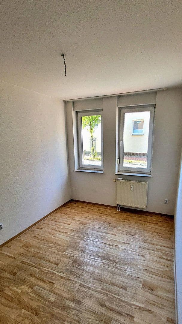 Prenájom bytu 3-izbový 84 m², Nienburg/Weser, Dolné Sasko Prenájom bytu 3-izbový 84 m², Nienburg/Weser, Dolné Sasko