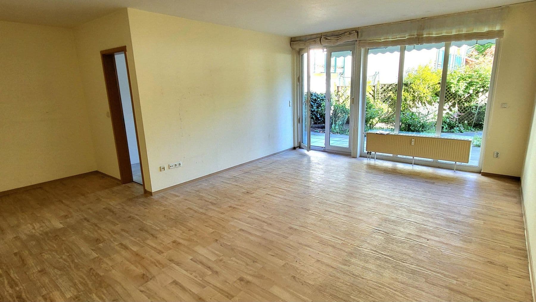 Prenájom bytu 3-izbový 84 m², Nienburg/Weser, Dolné Sasko Prenájom bytu 3-izbový 84 m², Nienburg/Weser, Dolné Sasko