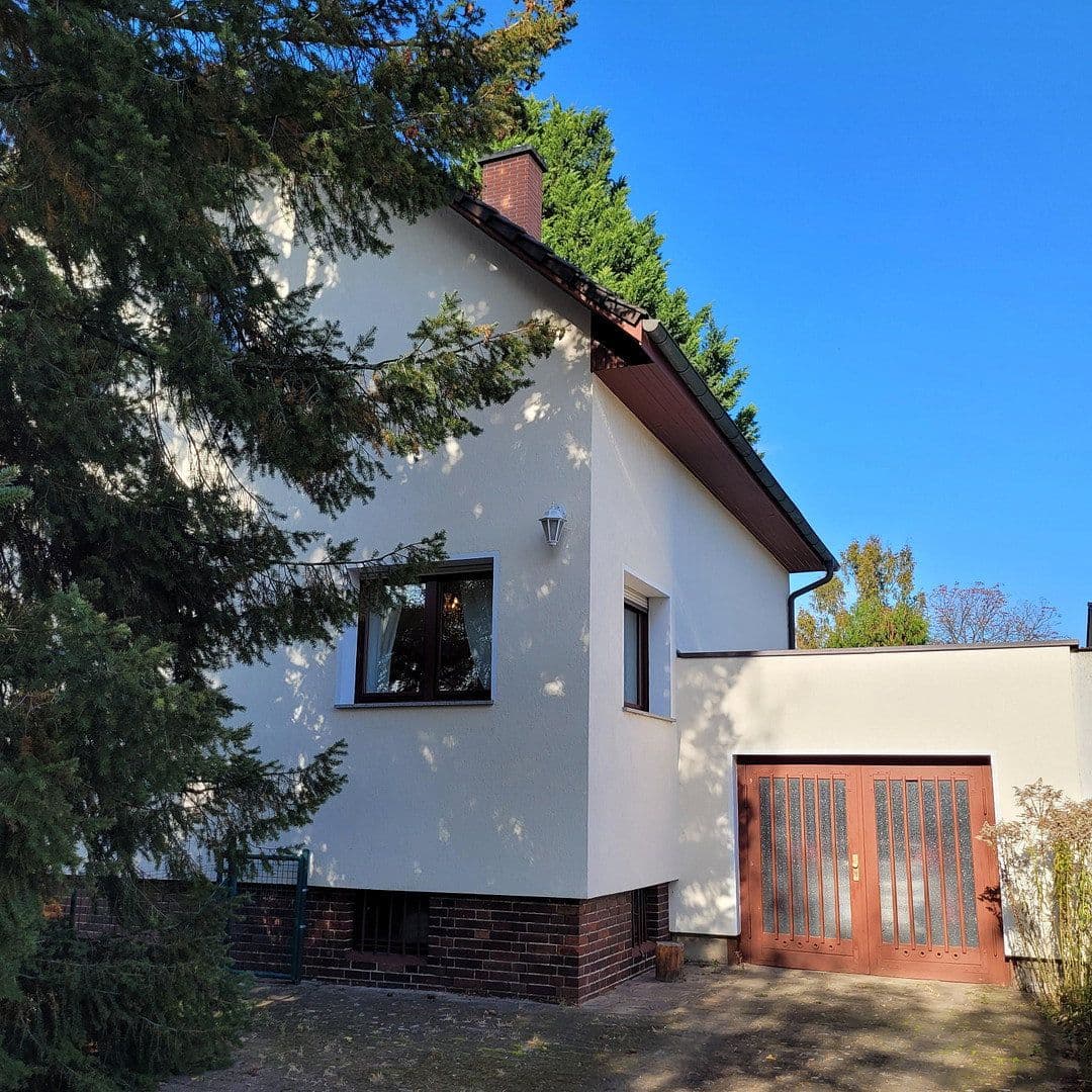 Predaj domu 162 m², pozemek 798 m², Berlin, Berlín Predaj domu 162 m², pozemek 798 m², Berlin, Berlín