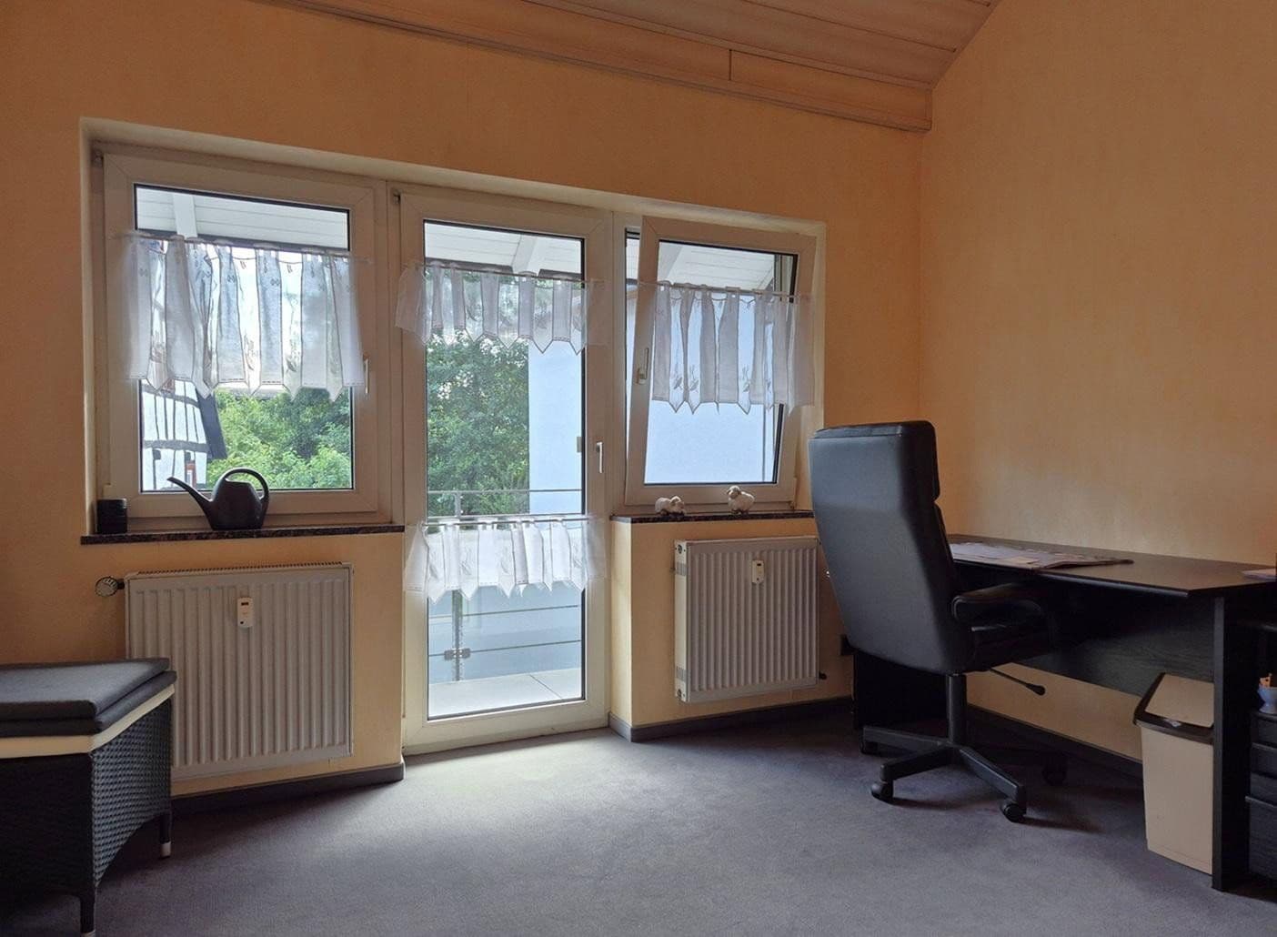 Prenájom bytu 3-izbový 84 m², Nibelungenstraße 254, Lautertal (Odenwald), Hesensko Prenájom bytu 3-izbový 84 m², Nibelungenstraße 254, Lautertal (Odenwald), Hesensko