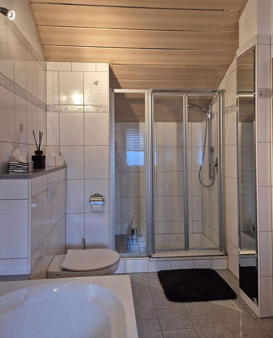 Prenájom bytu 3-izbový 84 m², Nibelungenstraße 254, Lautertal (Odenwald), Hesensko Prenájom bytu 3-izbový 84 m², Nibelungenstraße 254, Lautertal (Odenwald), Hesensko