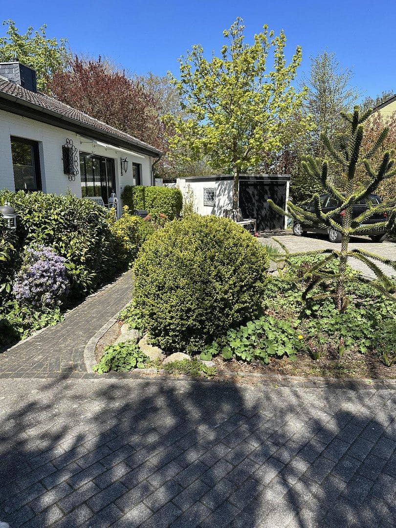 Predaj domu 200 m², pozemek 1.600 m², Eutin, Šlezvicko-Holštajnsko Predaj domu 200 m², pozemek 1.600 m², Eutin, Šlezvicko-Holštajnsko