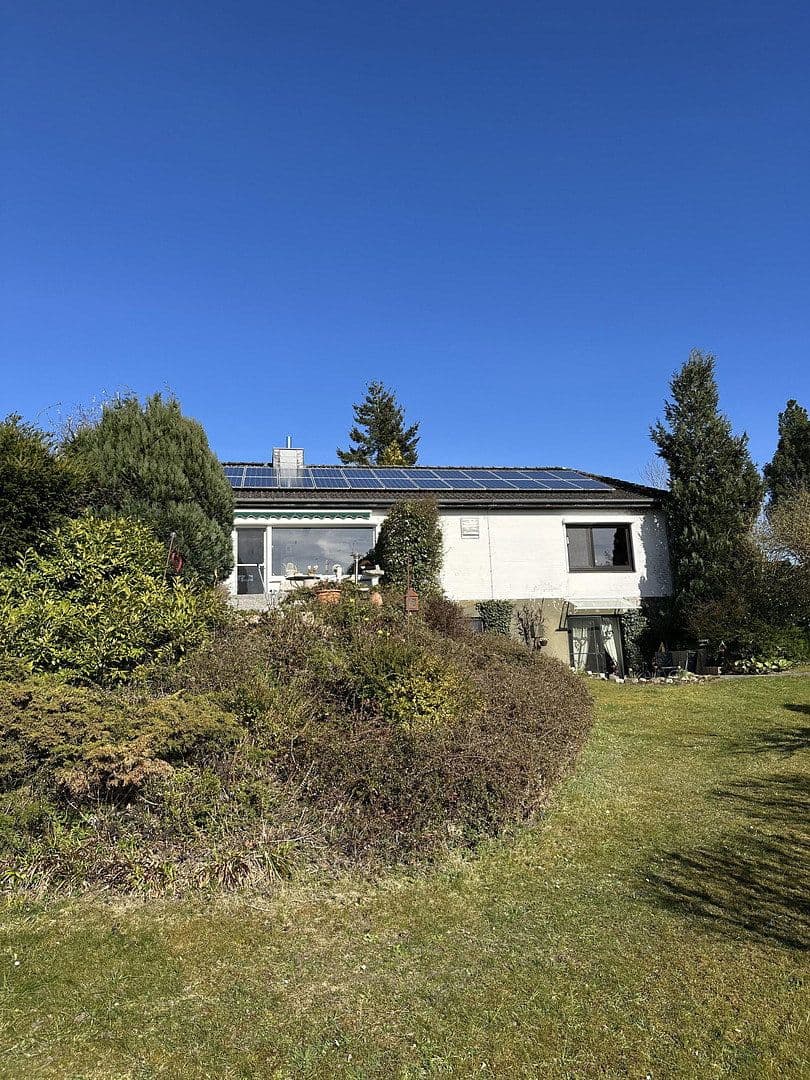 Predaj domu 200 m², pozemek 1.600 m², Eutin, Šlezvicko-Holštajnsko Predaj domu 200 m², pozemek 1.600 m², Eutin, Šlezvicko-Holštajnsko