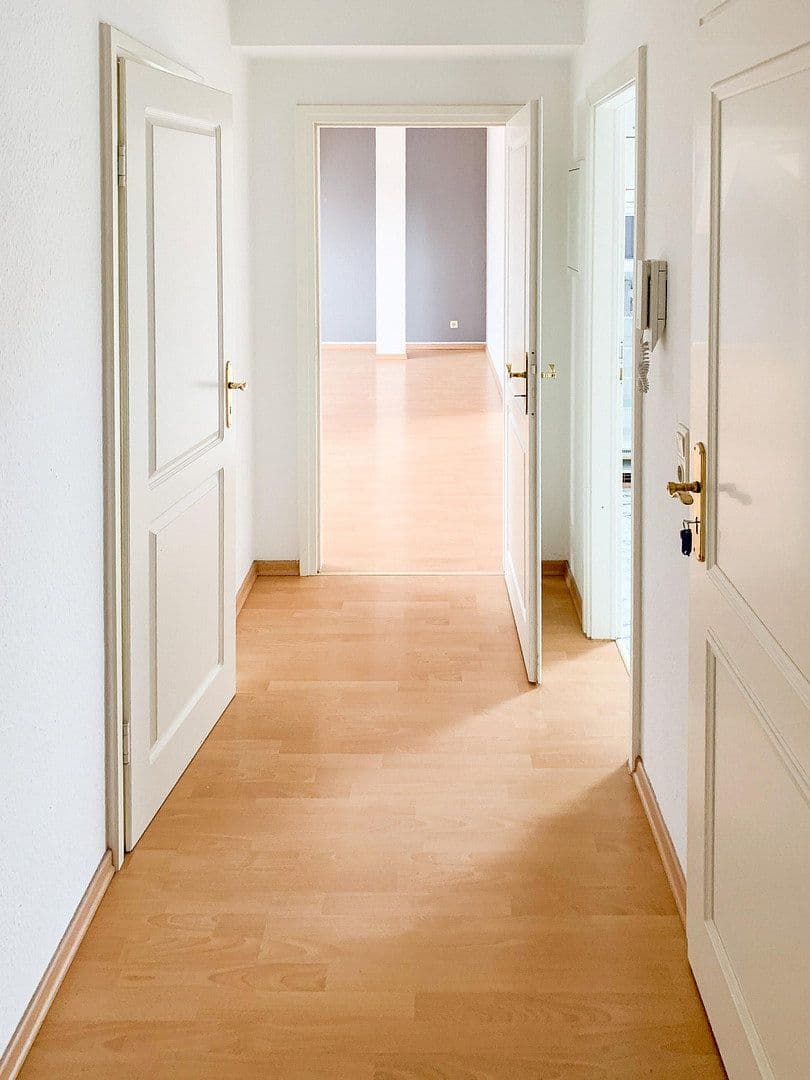Prenájom bytu 2-izbový 55 m², Leipzig, Sasko Prenájom bytu 2-izbový 55 m², Leipzig, Sasko