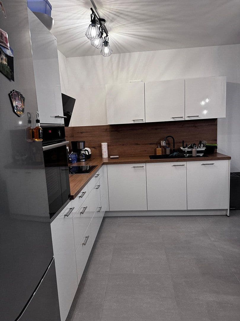 Prenájom bytu 2-izbový 80 m², Weinheimer Landstraße 71, Alzey, Porýnie-Falcko Prenájom bytu 2-izbový 80 m², Weinheimer Landstraße 71, Alzey, Porýnie-Falcko