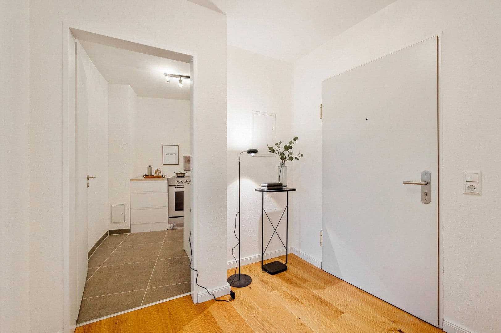 Predaj bytu 2-izbový 54 m², Frankfurt, Hesensko Predaj bytu 2-izbový 54 m², Frankfurt, Hesensko