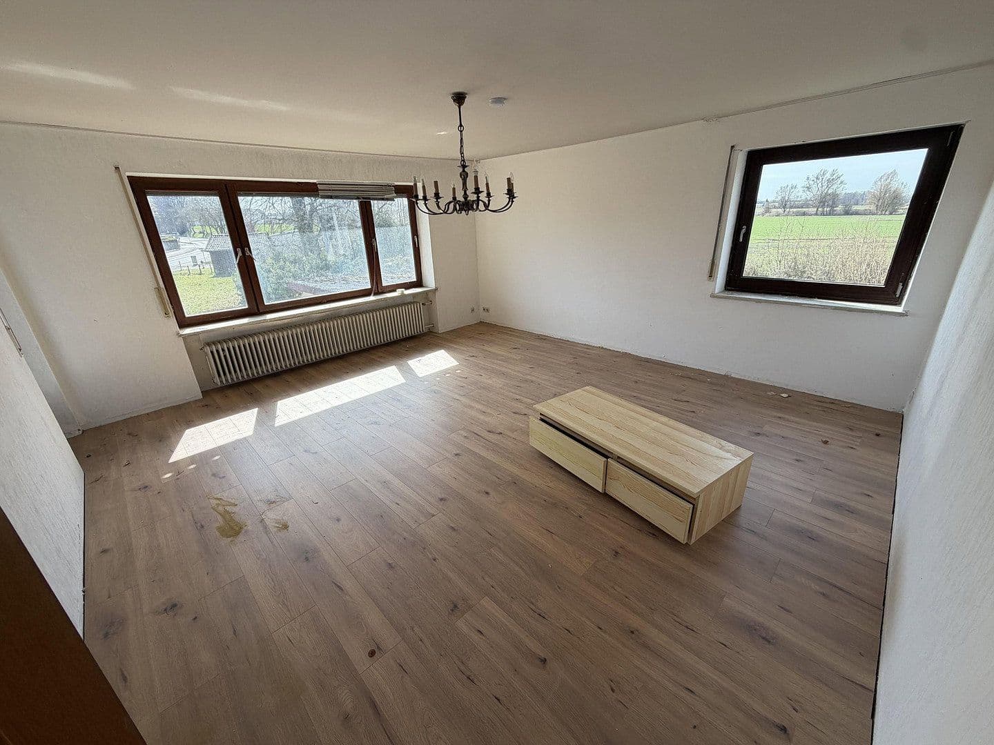 Prenájom bytu 4-izbový 120 m², Petershausen, Bavorsko Prenájom bytu 4-izbový 120 m², Petershausen, Bavorsko