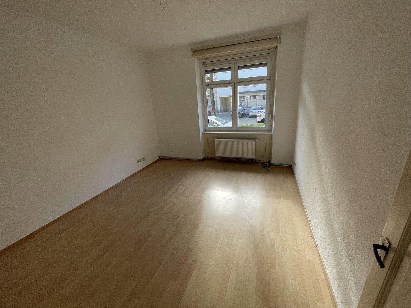 Prenájom bytu 95 m², karlsruhe, Bádensko-Wurttembersko Prenájom bytu 95 m², karlsruhe, Bádensko-Wurttembersko