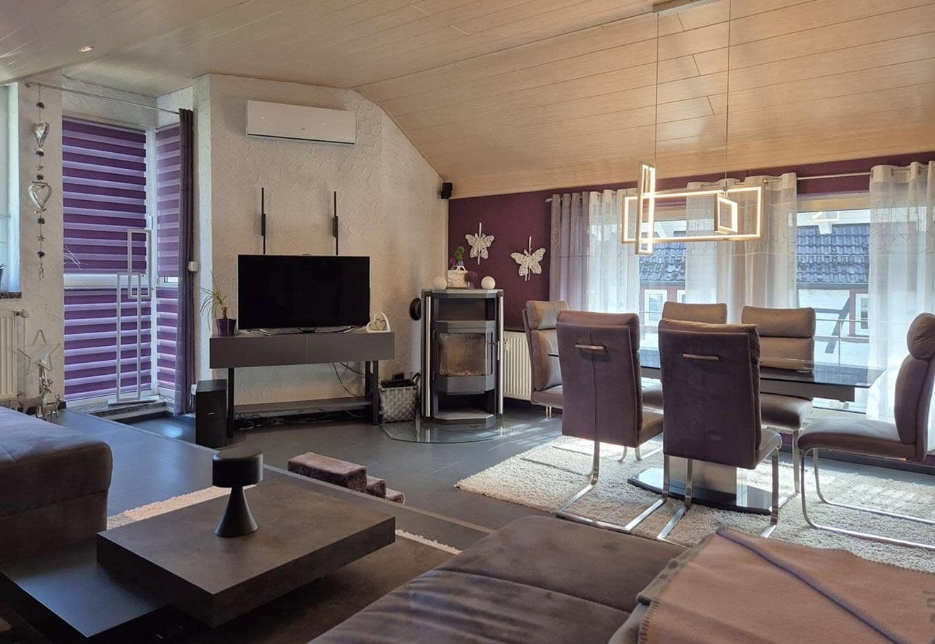 Prenájom bytu 4-izbový 141 m², Lautertal (Odenwald), Hesensko Prenájom bytu 4-izbový 141 m², Lautertal (Odenwald), Hesensko