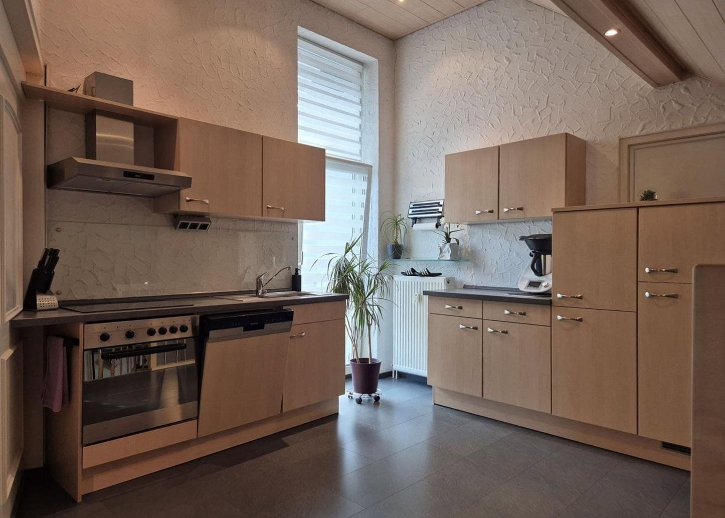 Prenájom bytu 4-izbový 141 m², Lautertal (Odenwald), Hesensko Prenájom bytu 4-izbový 141 m², Lautertal (Odenwald), Hesensko