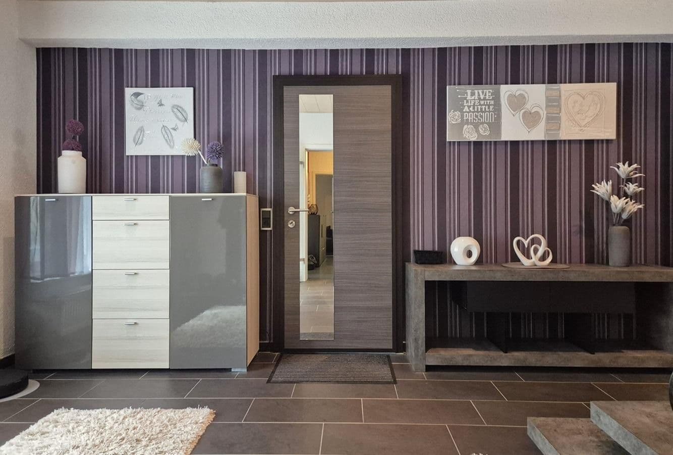 Prenájom bytu 4-izbový 141 m², Lautertal (Odenwald), Hesensko Prenájom bytu 4-izbový 141 m², Lautertal (Odenwald), Hesensko