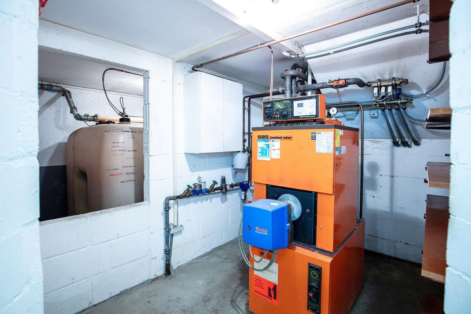 Predaj domu 135 m², pozemek 325 m², Schulstraße 20e, Großheirath, Bavorsko Predaj domu 135 m², pozemek 325 m², Schulstraße 20e, Großheirath, Bavorsko