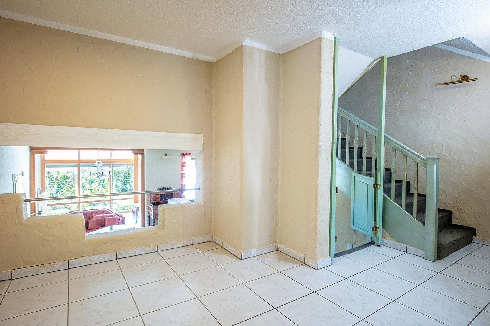 Predaj domu 135 m², pozemek 325 m², Schulstraße 20e, Großheirath, Bavorsko Predaj domu 135 m², pozemek 325 m², Schulstraße 20e, Großheirath, Bavorsko