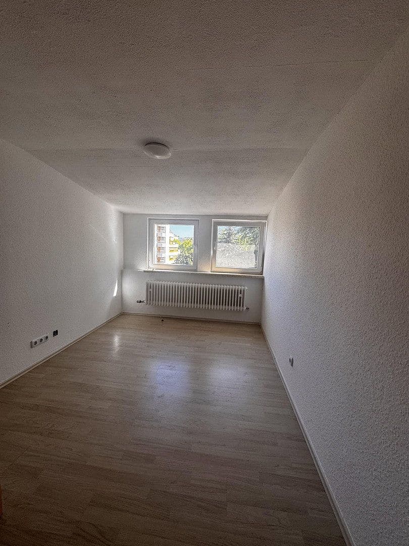 Prenájom bytu 6-izbový 150 m², Neuwied, Porýnie-Falcko Prenájom bytu 6-izbový 150 m², Neuwied, Porýnie-Falcko