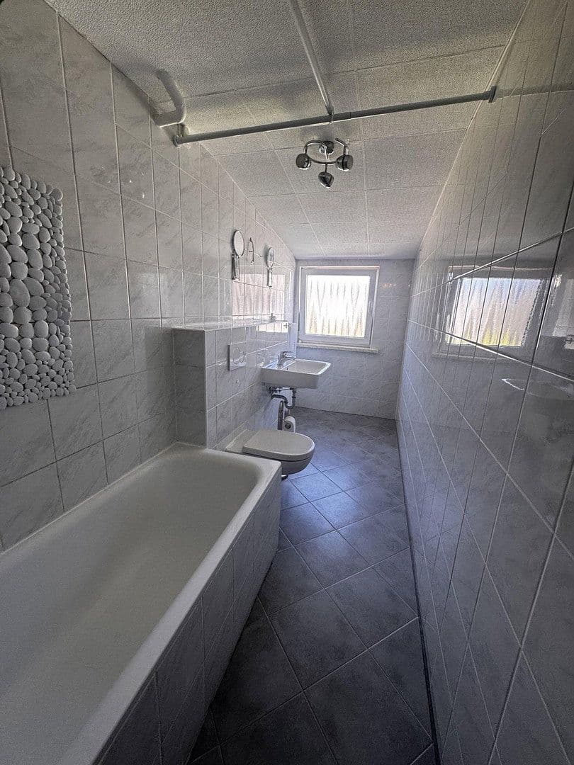 Prenájom bytu 6-izbový 150 m², Neuwied, Porýnie-Falcko Prenájom bytu 6-izbový 150 m², Neuwied, Porýnie-Falcko