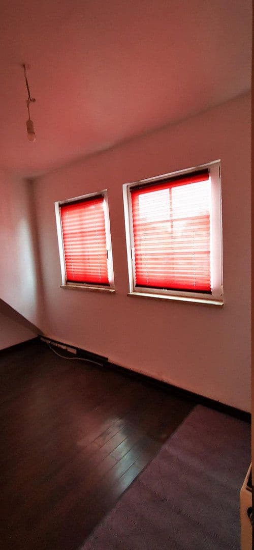 Predaj bytu 2-izbový 80 m², Herzogstraße 76, Pirmasens, Porýnie-Falcko Predaj bytu 2-izbový 80 m², Herzogstraße 76, Pirmasens, Porýnie-Falcko