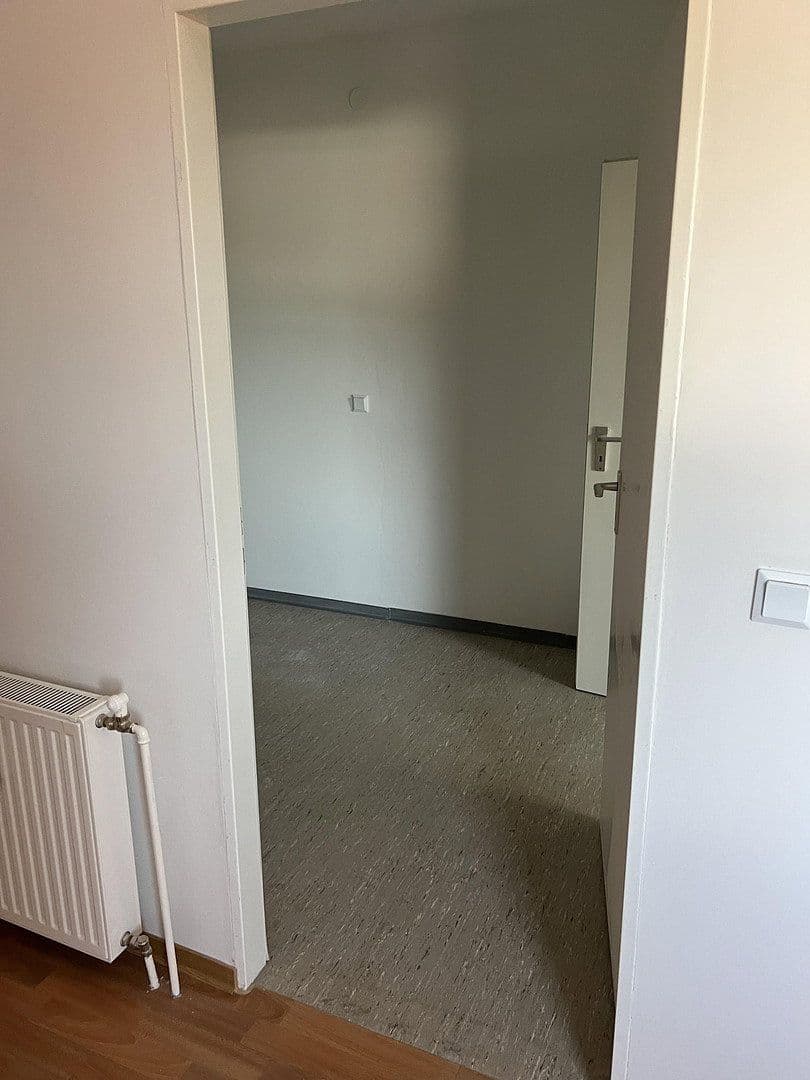 Prenájom bytu 2-izbový 60 m², Bergen, Dolné Sasko Prenájom bytu 2-izbový 60 m², Bergen, Dolné Sasko
