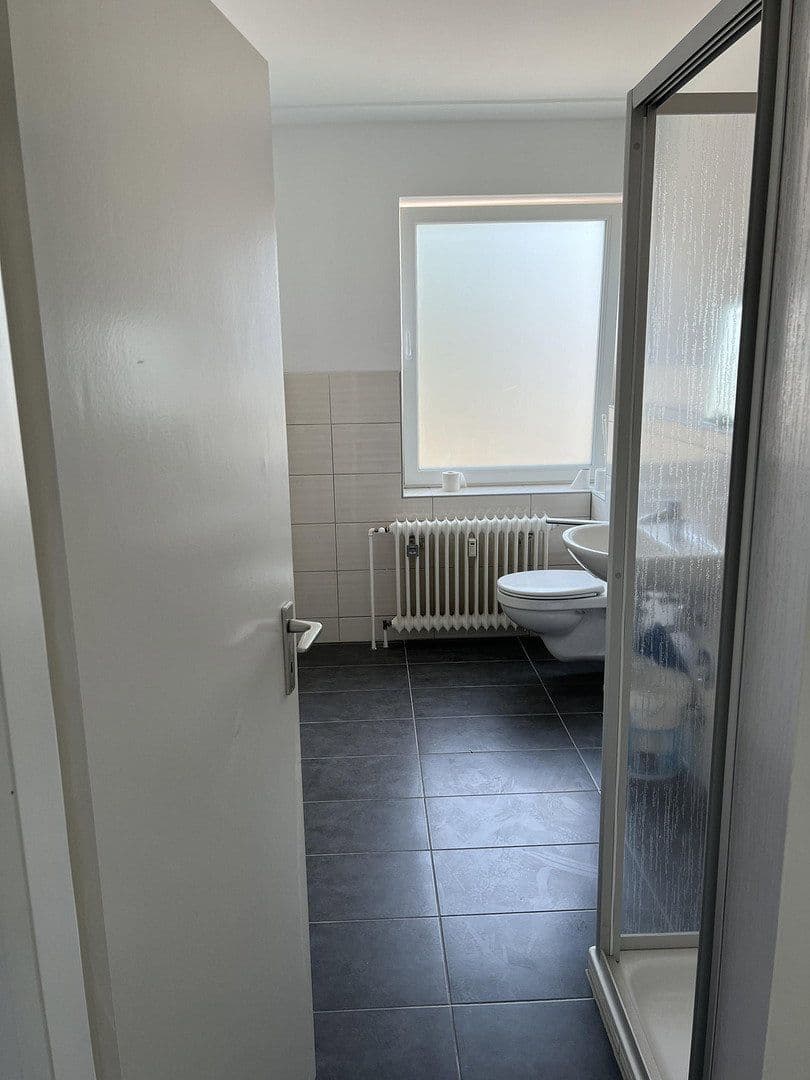 Prenájom bytu 2-izbový 60 m², Bergen, Dolné Sasko Prenájom bytu 2-izbový 60 m², Bergen, Dolné Sasko