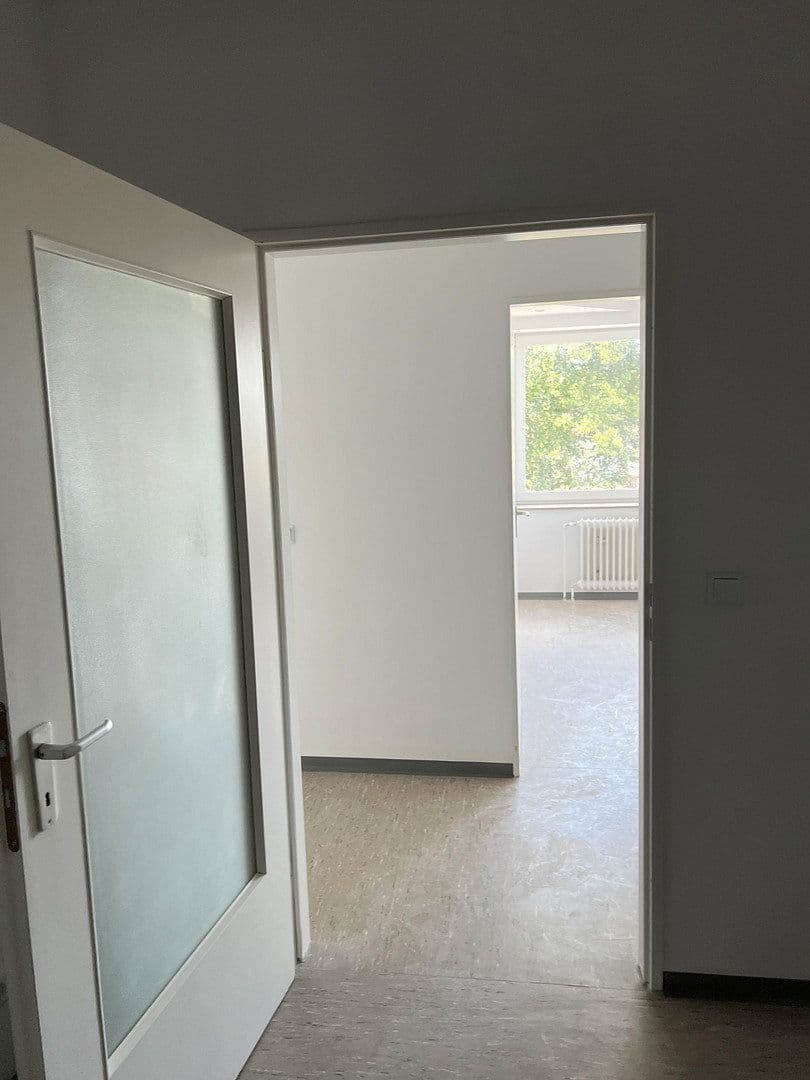 Prenájom bytu 2-izbový 60 m², Bergen, Dolné Sasko Prenájom bytu 2-izbový 60 m², Bergen, Dolné Sasko