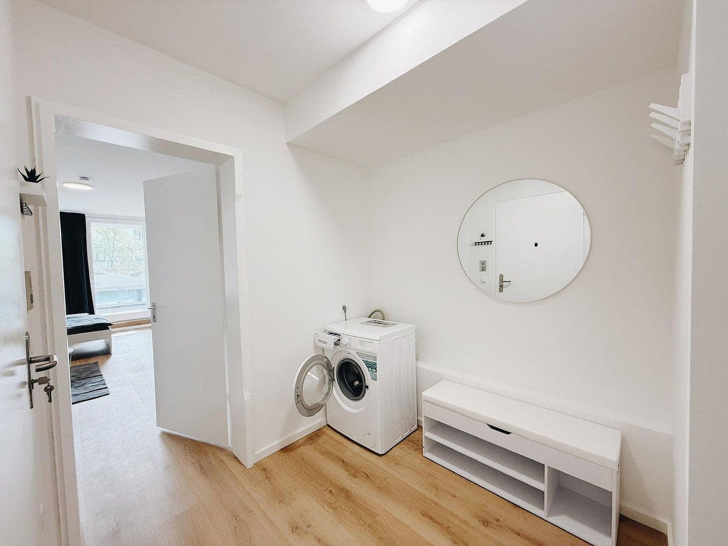 Prenájom bytu 1-izbový 36 m², Nadi Straße 22, München, Bavorsko Prenájom bytu 1-izbový 36 m², Nadi Straße 22, München, Bavorsko