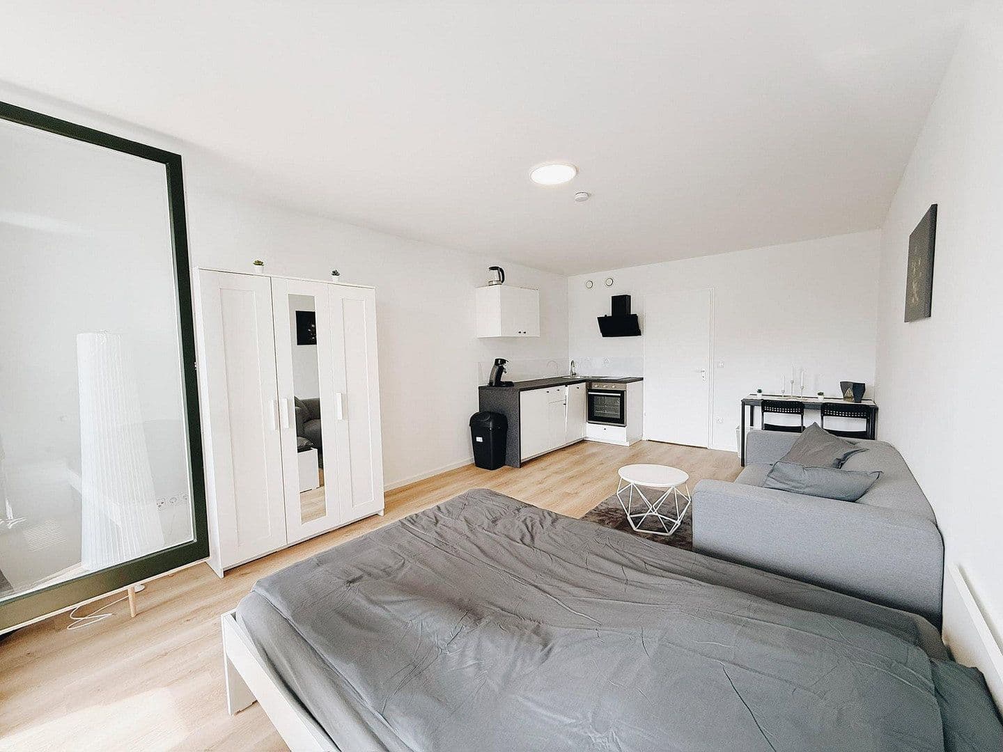 Prenájom bytu 1-izbový 36 m², Nadi Straße 22, München, Bavorsko Prenájom bytu 1-izbový 36 m², Nadi Straße 22, München, Bavorsko