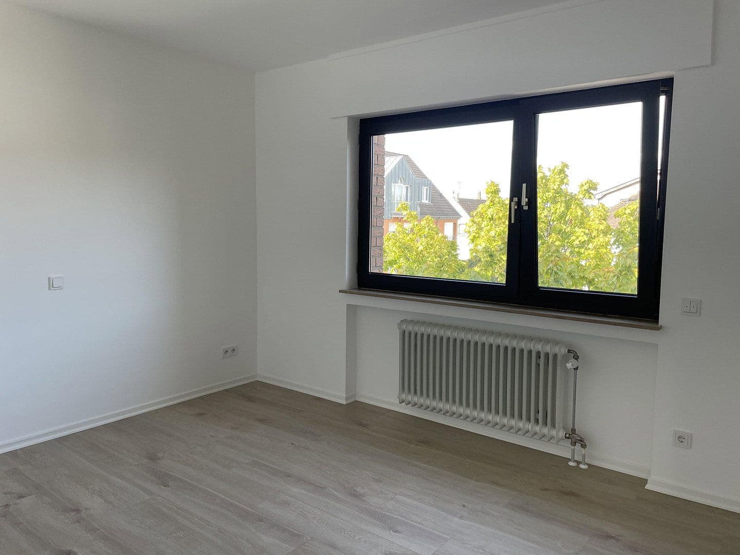 Prenájom bytu 2-izbový 57 m², Euskirchen, Severné Porýnie - Westfálsko Prenájom bytu 2-izbový 57 m², Euskirchen, Severné Porýnie - Westfálsko
