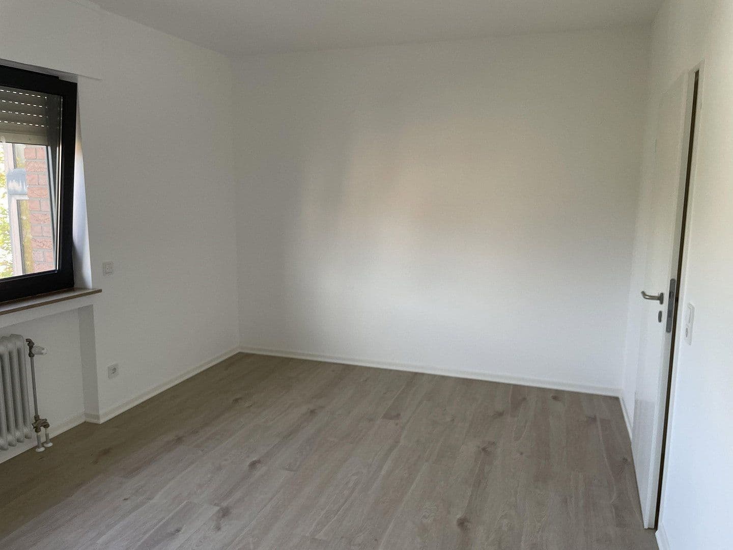 Prenájom bytu 2-izbový 57 m², Euskirchen, Severné Porýnie - Westfálsko Prenájom bytu 2-izbový 57 m², Euskirchen, Severné Porýnie - Westfálsko