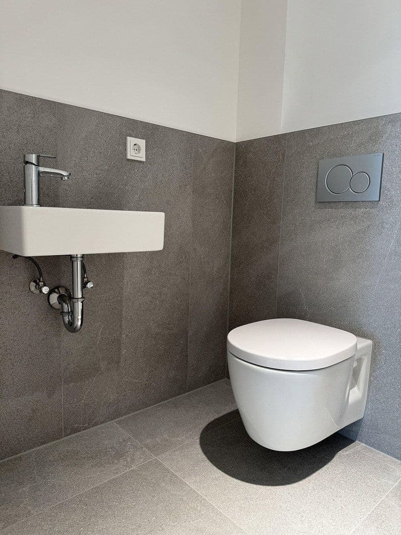 Predaj bytu 3-izbový 80 m², Walderseestraße, Berlin, Berlín Predaj bytu 3-izbový 80 m², Walderseestraße, Berlin, Berlín