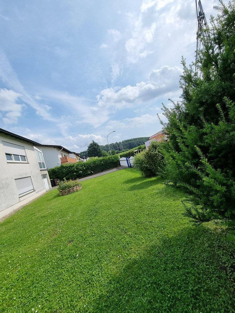 Predaj domu 190 m², pozemek 865 m², Goldbachstr. 2A, Florstadt, Hesensko Predaj domu 190 m², pozemek 865 m², Goldbachstr. 2A, Florstadt, Hesensko