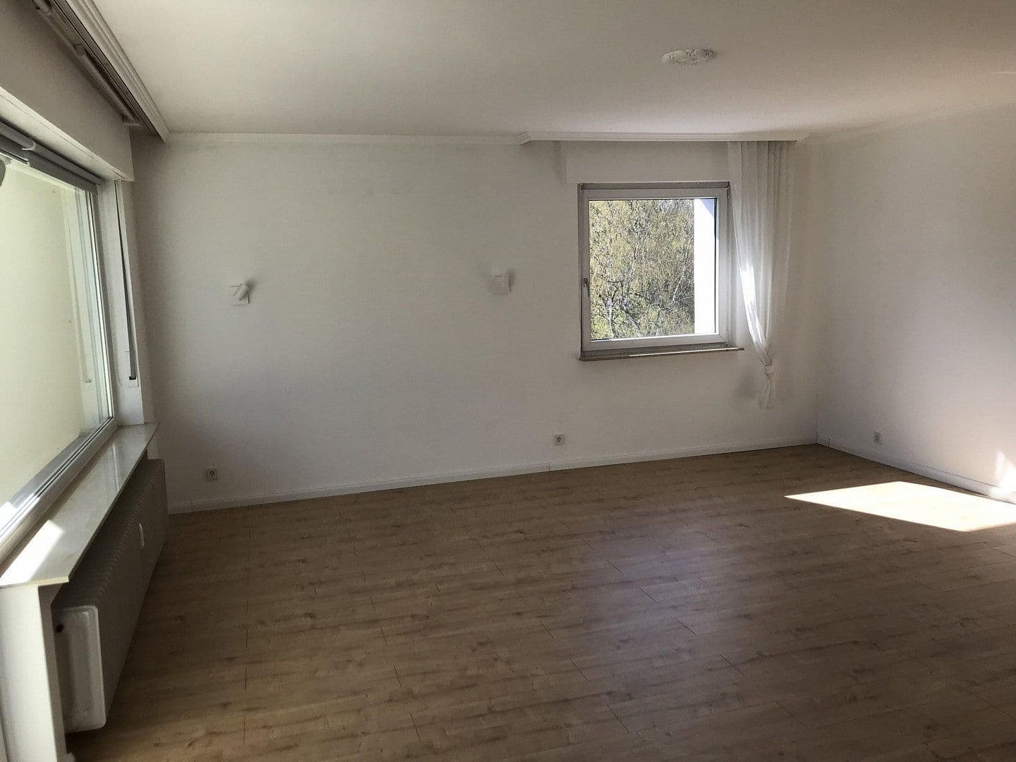 Predaj bytu 4-izbový 110 m², Saarbrücken, Sársko Predaj bytu 4-izbový 110 m², Saarbrücken, Sársko