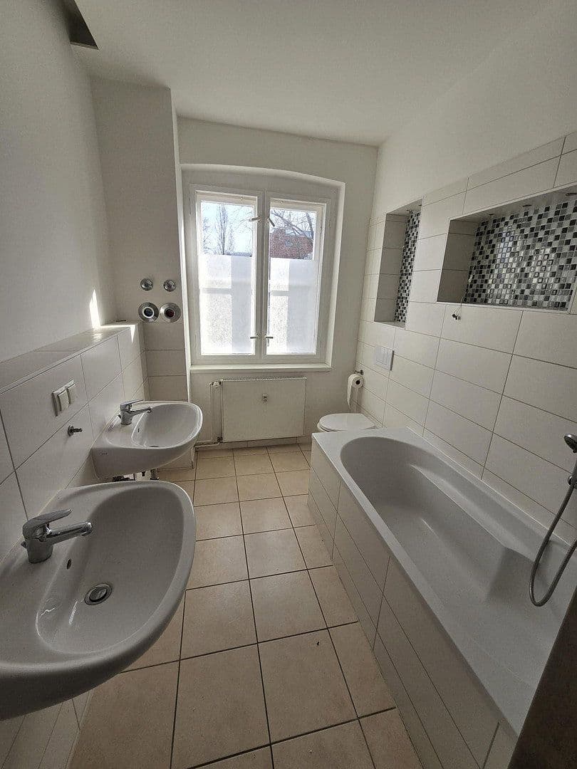 Prenájom bytu 4-izbový 114 m², Gerhart-Hauptmann Straße 43/45, Teltow, Brandenbursko Prenájom bytu 4-izbový 114 m², Gerhart-Hauptmann Straße 43/45, Teltow, Brandenbursko