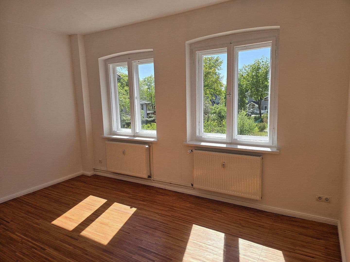 Prenájom bytu 4-izbový 114 m², Gerhart-Hauptmann Straße 43/45, Teltow, Brandenbursko Prenájom bytu 4-izbový 114 m², Gerhart-Hauptmann Straße 43/45, Teltow, Brandenbursko