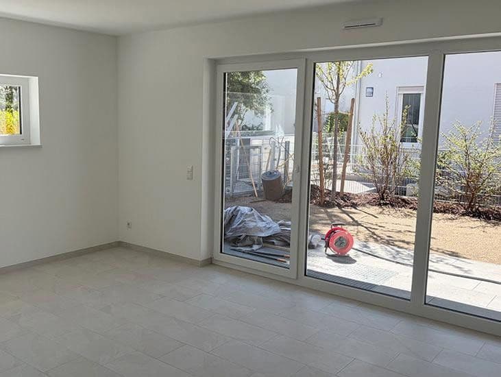 Prenájom bytu 3-izbový 78 m², München, Bavorsko Prenájom bytu 3-izbový 78 m², München, Bavorsko