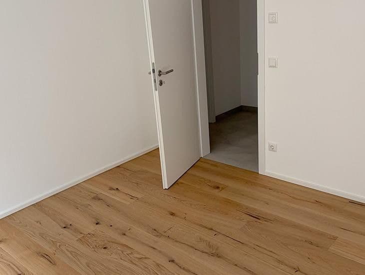 Prenájom bytu 3-izbový 78 m², München, Bavorsko Prenájom bytu 3-izbový 78 m², München, Bavorsko