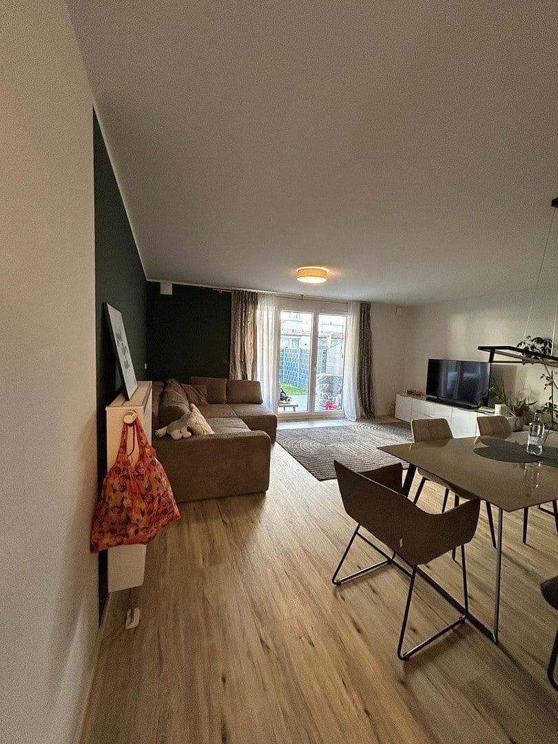 Prenájom domu 138 m², pozemek 100 m², Uli-biesinger-weg 7d, Augsburg, Bavorsko Prenájom domu 138 m², pozemek 100 m², Uli-biesinger-weg 7d, Augsburg, Bavorsko