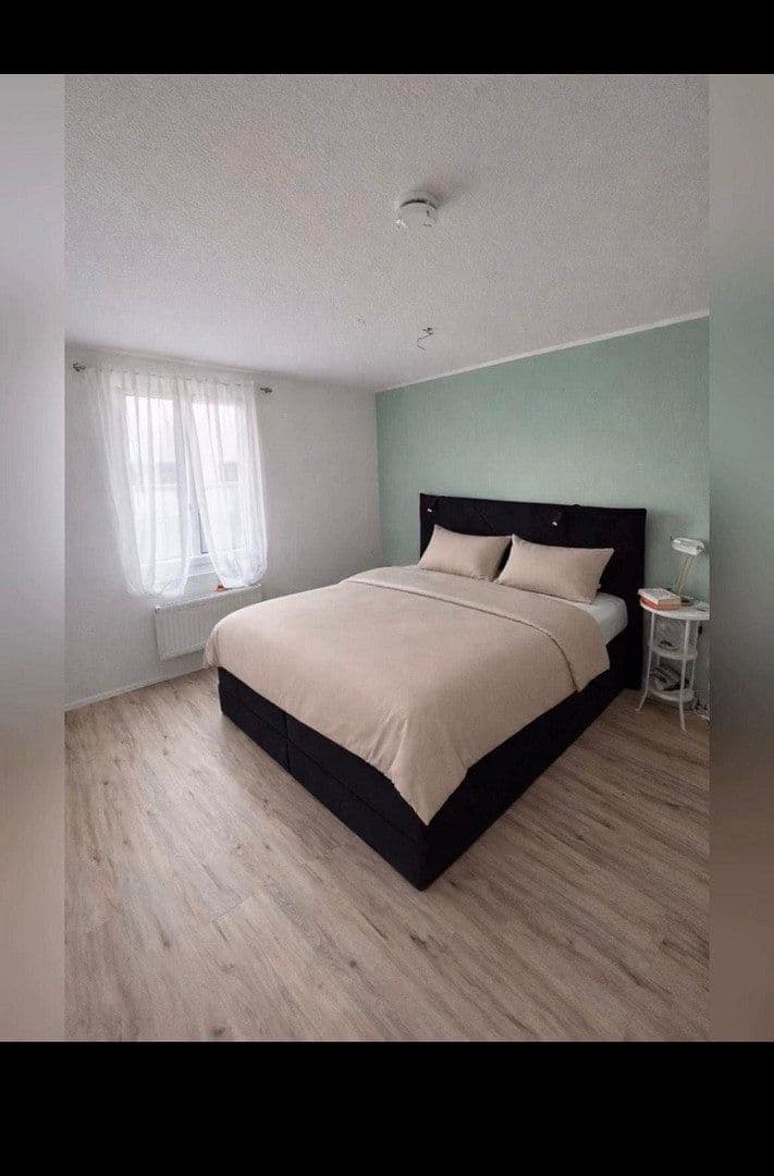 Prenájom domu 138 m², pozemek 100 m², Uli-biesinger-weg 7d, Augsburg, Bavorsko Prenájom domu 138 m², pozemek 100 m², Uli-biesinger-weg 7d, Augsburg, Bavorsko