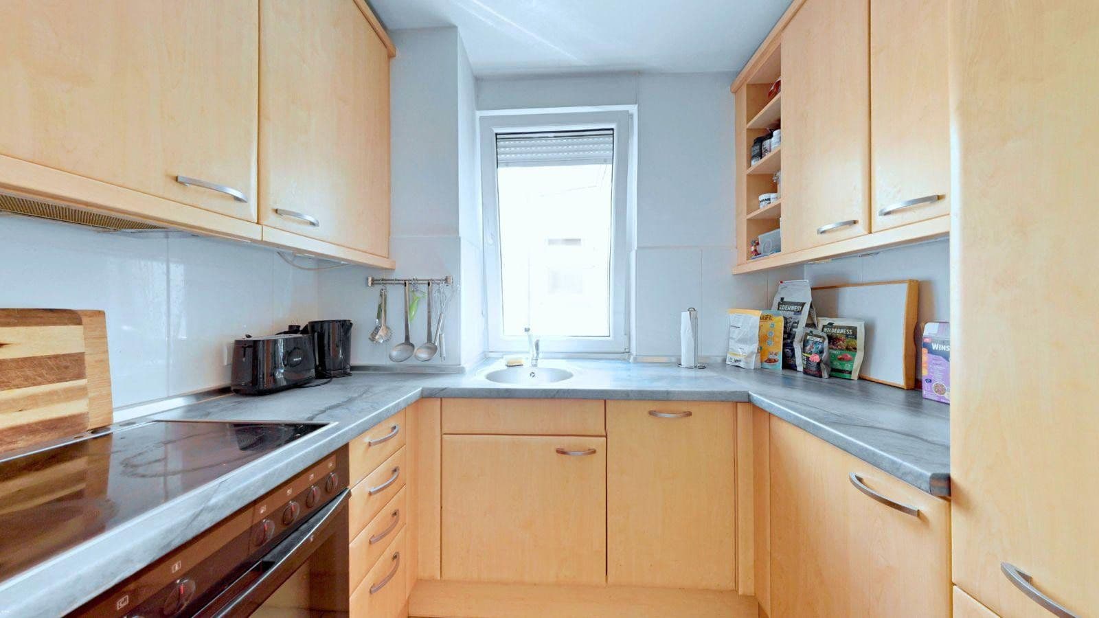 Prenájom bytu 3-izbový 85 m², Friedenspromenade 20, München, Bavorsko Prenájom bytu 3-izbový 85 m², Friedenspromenade 20, München, Bavorsko