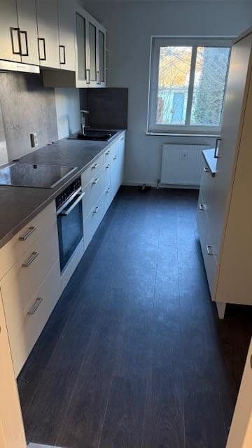 Prenájom bytu 4-izbový 113 m², Kassel, Hesensko Prenájom bytu 4-izbový 113 m², Kassel, Hesensko