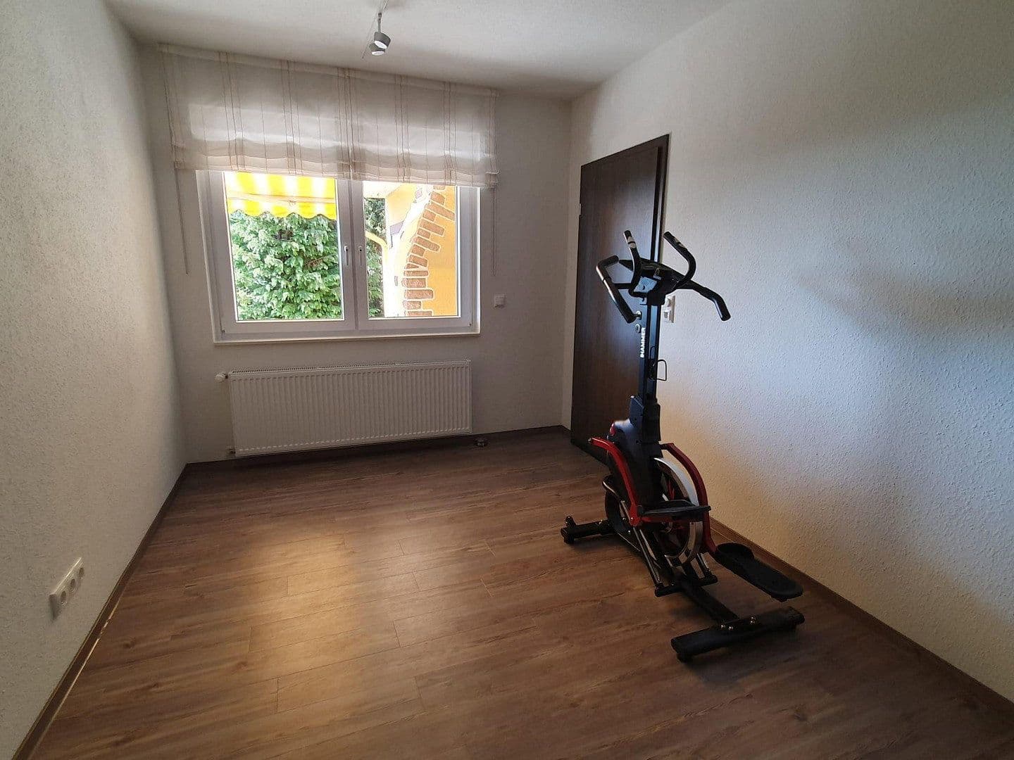 Predaj domu 268 m², pozemek 1.099 m², Alfeld (Leine), Dolné Sasko Predaj domu 268 m², pozemek 1.099 m², Alfeld (Leine), Dolné Sasko