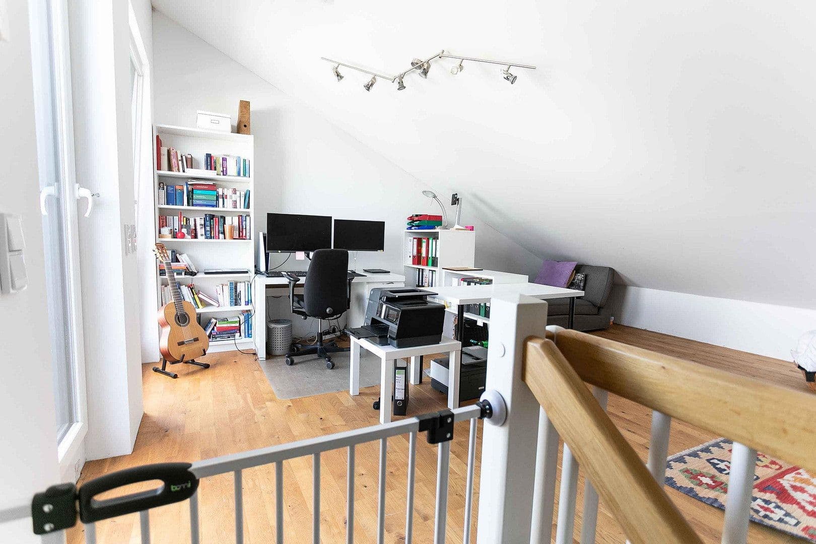 Prenájom domu 150 m², pozemek 502 m², Berlin, Berlín Prenájom domu 150 m², pozemek 502 m², Berlin, Berlín