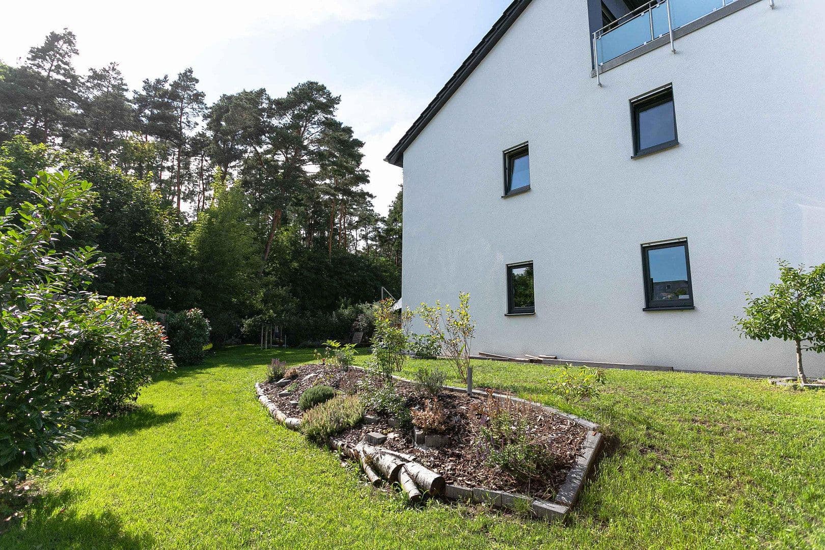Prenájom domu 150 m², pozemek 502 m², Berlin, Berlín Prenájom domu 150 m², pozemek 502 m², Berlin, Berlín