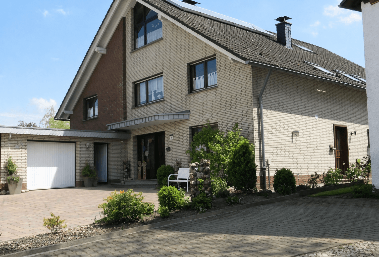 Predaj domu 330 m², pozemek 980 m², Bad Wünnenberg, Severné Porýnie - Westfálsko Predaj domu 330 m², pozemek 980 m², Bad Wünnenberg, Severné Porýnie - Westfálsko
